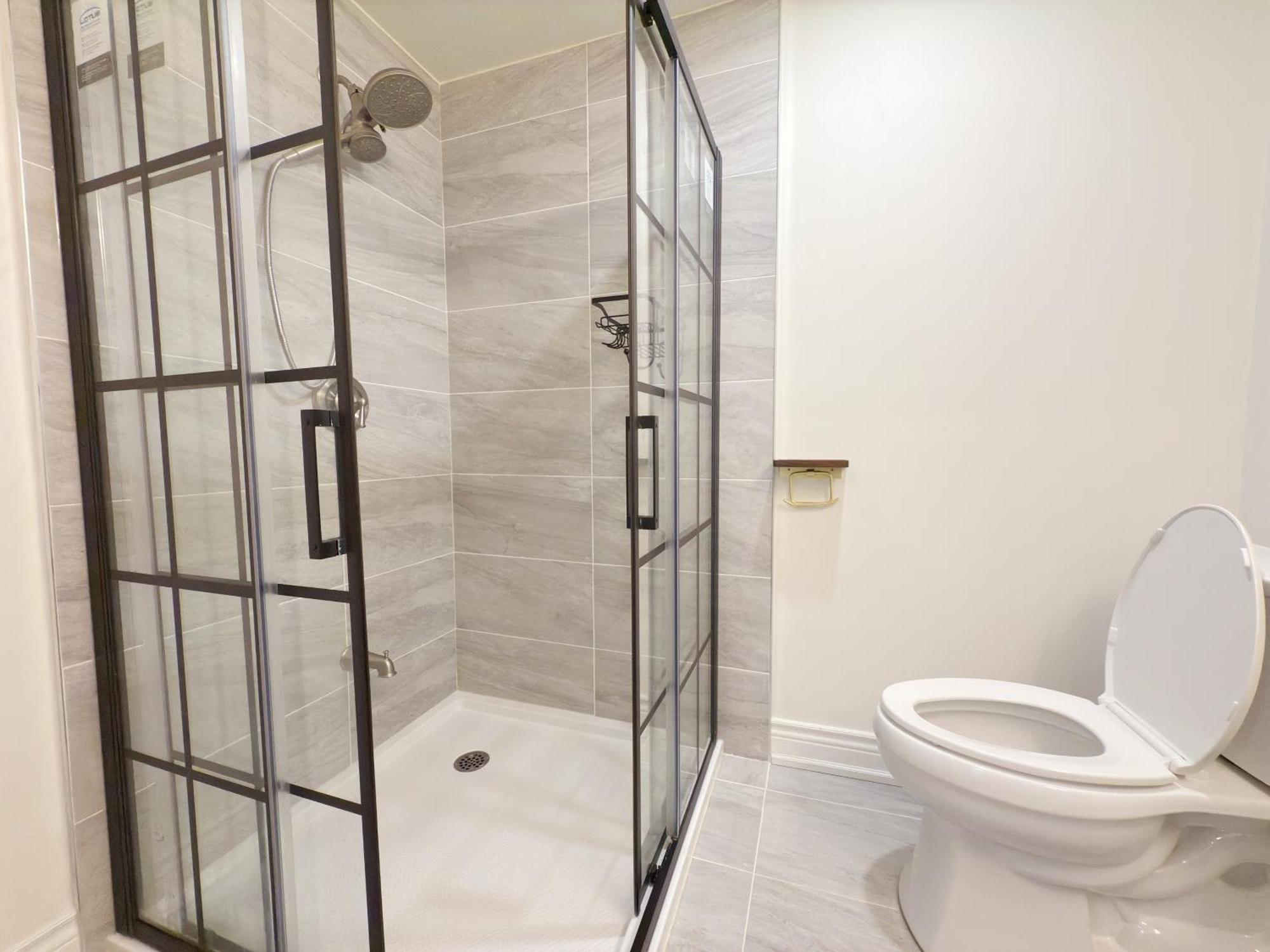 Cozy Room With Private Bath Near Don Mills Subway Toronto Exteriér fotografie